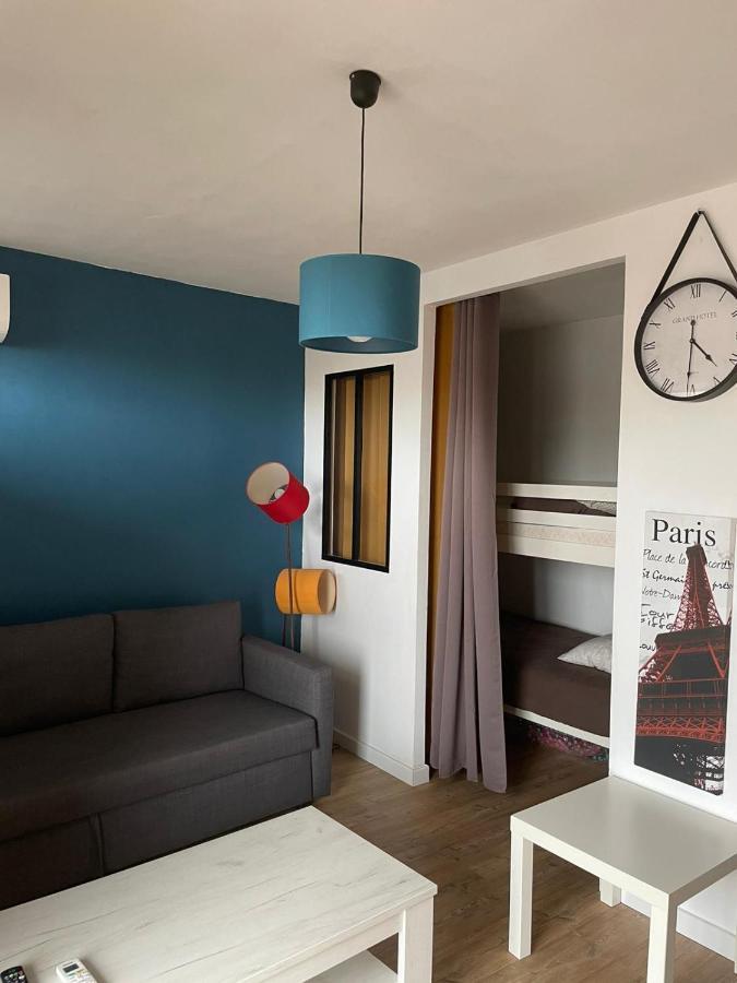 Superbe Studio A Canet En Roussillon Proche De La Plage Luaran gambar