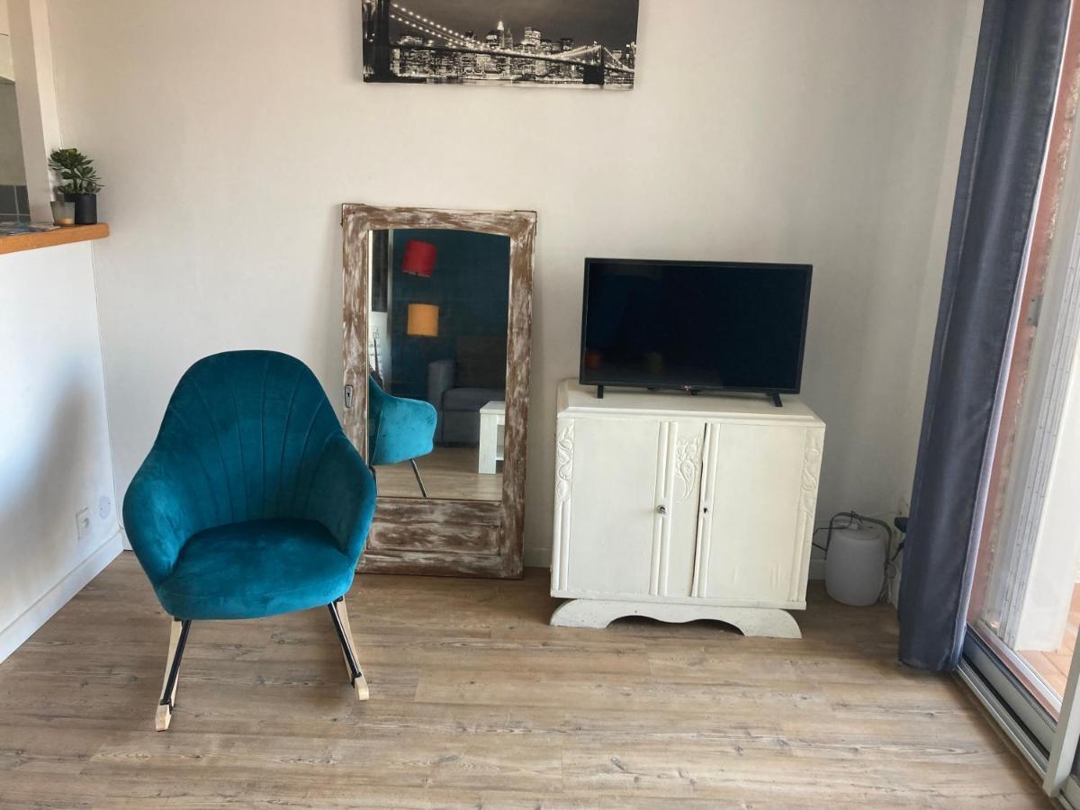 Superbe Studio A Canet En Roussillon Proche De La Plage Luaran gambar